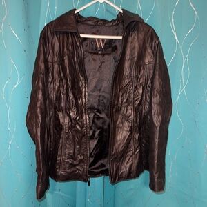 Winlit Full Zip Women's Black Leather Jacket